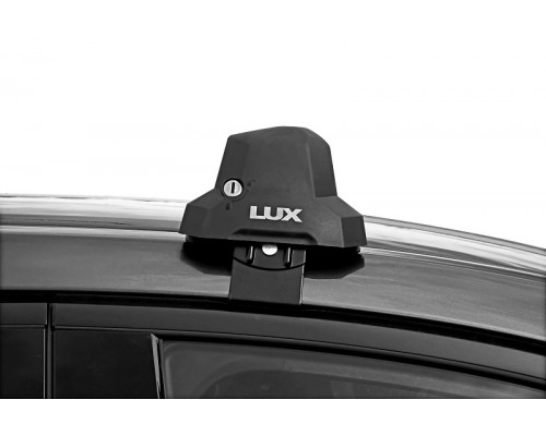 Багажник на крышу 5 LUX CITY с дугами аэро-трэвэл 1.3м (82мм) черными для Kia K5 седан 2020-… г.в. Фото