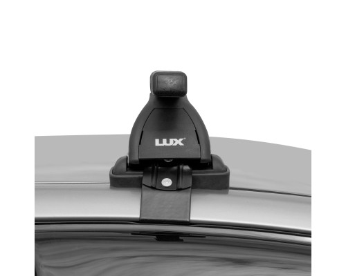 Багажник на крышу LUX (Прямоугольные дуги Сталь) 110 см для Geely MK I Sedan 2008-... г.в. Фото