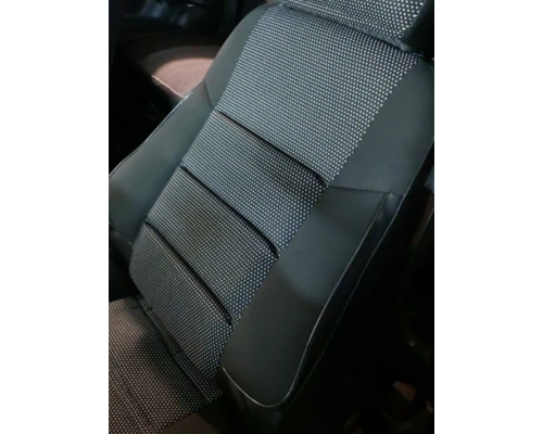 Чехлы для Нива 2121 (1977-2018) Экокожа+Жаккард Черный Фото